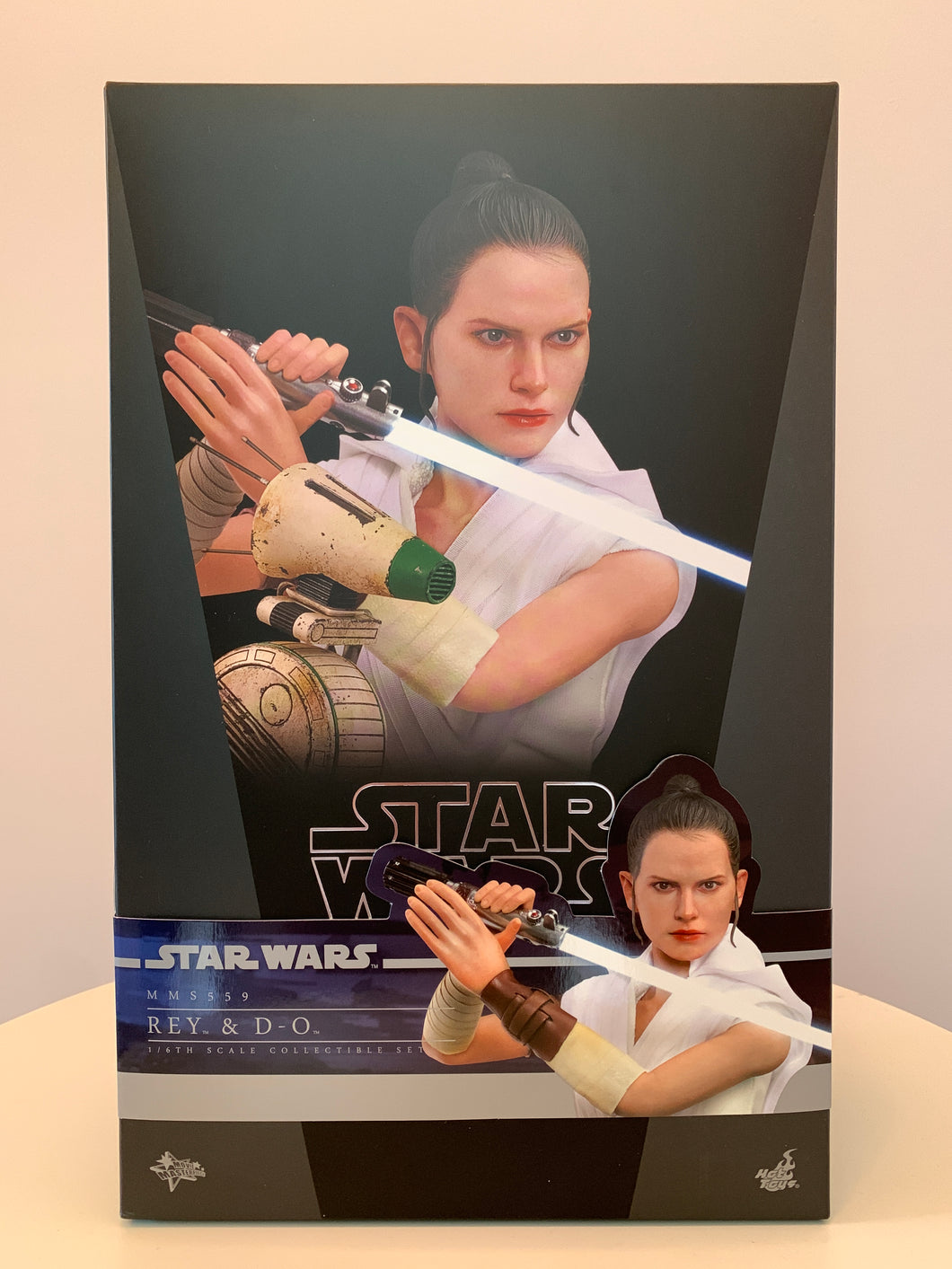 MMS559 Star Wars: The Rise of Skywalker - Rey and D-O